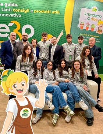 Un grazie vero agli studenti dell’@istitutotecnicotecnologico2 di Villa d’Agri (PZ) che hanno scelto di esserci davvero: allo stand, tra le persone, dentro il progetto.

In questi giorni a @myplantgarden  non hanno solo “partecipato”, ma hanno lavorato sul campo, raccontato i prodotti naturali Albagarden, presentato il Quaderno di Alba, ascoltato, fatto domande, gestito confronti, vissuto cosa significa stare in un contesto professionale reale.

Questo è il senso delle collaborazioni che funzionano: scuola e impresa che si incontrano, competenze che si costruiscono, ragazzi che smettono di essere spettatori e diventano protagonisti.

Grazie per l’energia, la serietà e la presenza.
Ci vediamo alla prossima sfida.
#Albagarden #Myplant2026